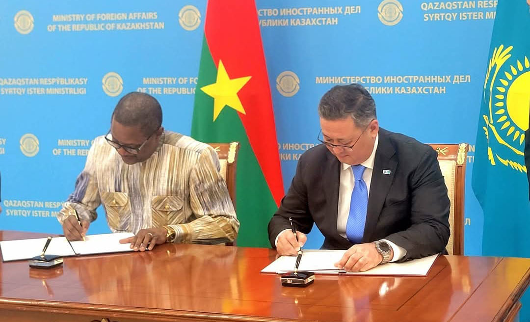 Coopération Burkina Faso-République du Kazakhstan : un Mémorandum d’entente signé