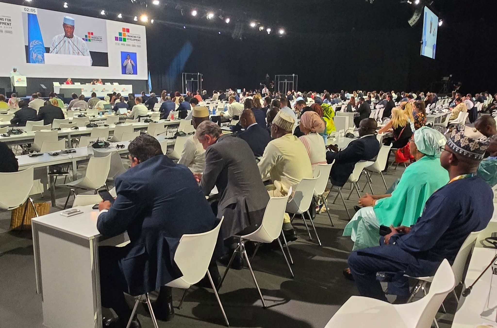 Reconnaissance internationale de l’AES: l’espace confédéral fait entendre sa voix à la Conférence internationale sur le financement du développement.