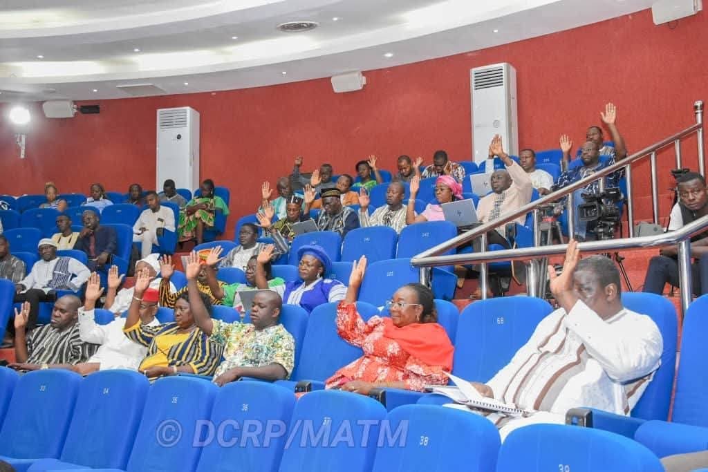Liberté d’association au Burkina Faso : Le projet de loi adopté à l’unanimité par les députés de l’ALT