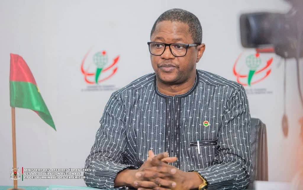Forum des hommes d’affaires burkinabè et égyptiens : le Chef de la diplomatie burkinabè invite les acteurs à multiplier les cadres de rencontres pour assurer un #partenariat gagnant-gagnant 