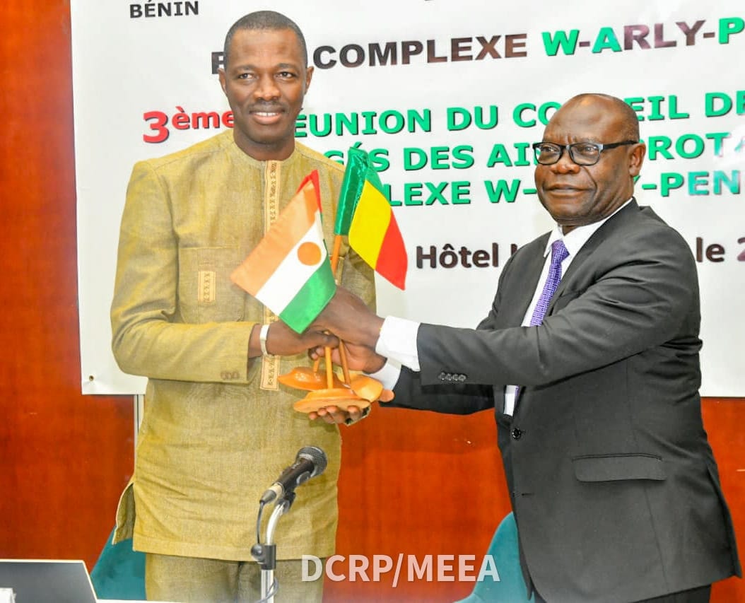 3ème réunion du Conseil des ministres des aires protégées du Complexe WAP.: le ministre Roger BARO désigné président pour un mandat de 2 ans.