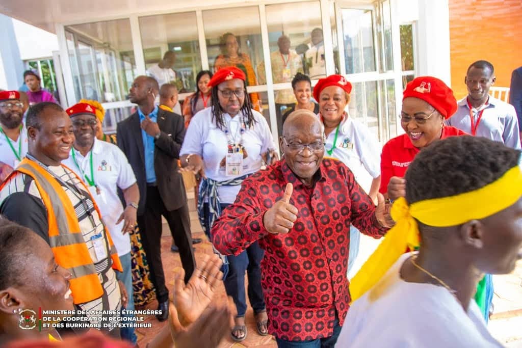 Séjour des Afro descendants au Burkina Faso : l’ex Président Jacob #ZUMA accueilli à Ouagadougou