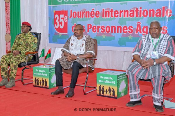 𝐉𝐈𝐏𝐀 𝟐𝟎𝟐𝟓 : 𝐥𝐞 𝐏𝐫𝐞𝐦𝐢𝐞𝐫 𝐦𝐢𝐧𝐢𝐬𝐭𝐫𝐞 𝐚𝐩𝐩𝐞𝐥𝐥𝐞 à 𝐮𝐧𝐞 𝐢𝐧𝐜𝐥𝐮𝐬𝐢𝐨𝐧 é𝐜𝐨𝐧𝐨𝐦𝐢𝐪𝐮𝐞 𝐞𝐭 𝐬𝐨𝐜𝐢𝐚𝐥𝐞 𝐫𝐞𝐧𝐟𝐨𝐫𝐜é𝐞 𝐝𝐞𝐬 𝐬𝐞𝐧𝐢𝐨𝐫𝐬