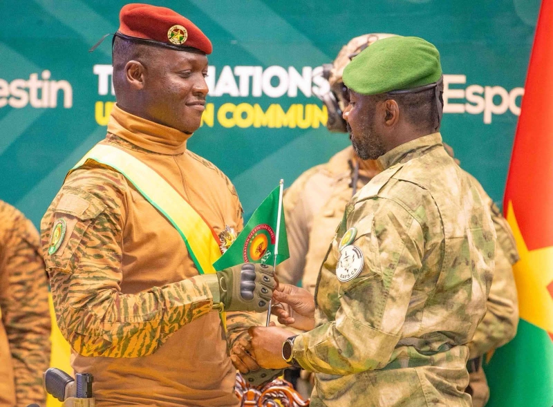 Clôture de la 2e session du collège des Chefs d’État de l’AES