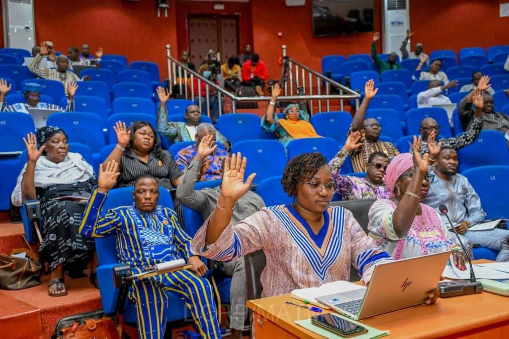 Statut de la chefferie coutumière et traditionnelle au Burkina Faso : L&rsquo;ALT adopte la loi à l&rsquo;unanimité