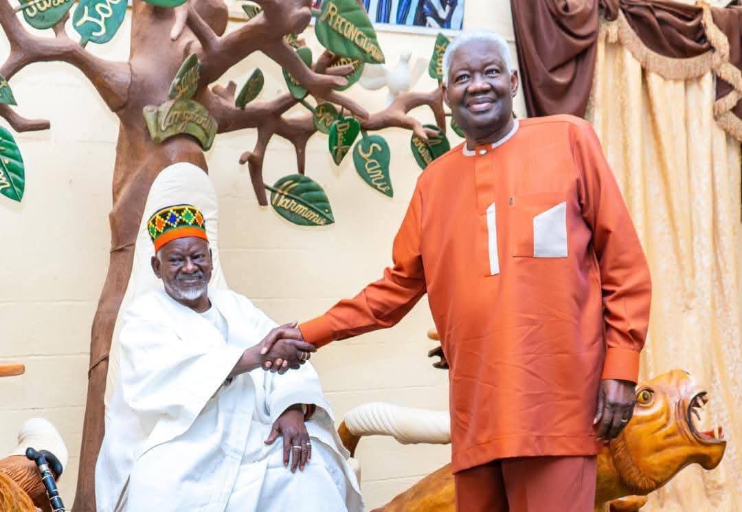 Cohésion sociale au Burkina Faso : Le Pasteur Mamadou Philippe KARAMBIRI salue le rôle fédérateur du Mogho Naaba Baongho 