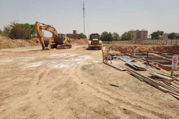 ACQUISITIONS FONCIÈRES ET VISITES DE CHANTIERS DE LA SONATUR