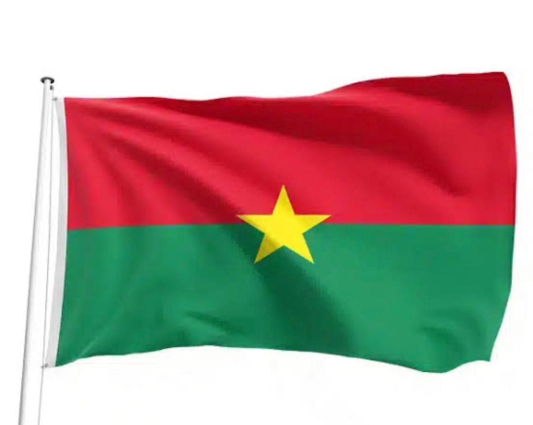 𝘿𝙄𝙎𝙎𝙊𝙇𝙐𝙏𝙄𝙊𝙉 𝘿𝙀𝙎 𝙋𝘼𝙍𝙏𝙄𝙎 𝙋𝙊𝙇𝙄𝙏𝙄𝙌𝙐𝙀𝙎 𝘼𝙐 𝘽𝙐𝙍𝙆𝙄𝙉𝘼 𝙁𝘼𝙎𝙊