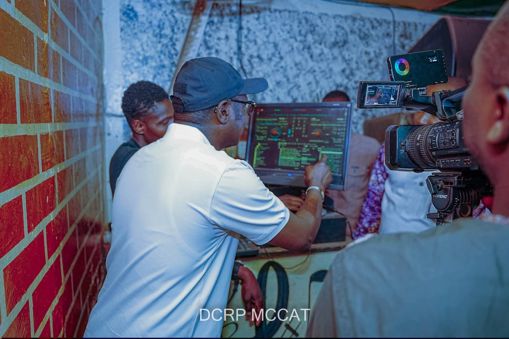 Promotion de la musique burkinabè : le ministre Pingdwendé Gilbert OUEDRAOGO en action sur le terrain