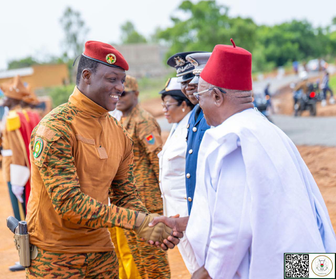 SÉJOUR DU PRÉSIDENT DU FASO DANS LE NAZINON