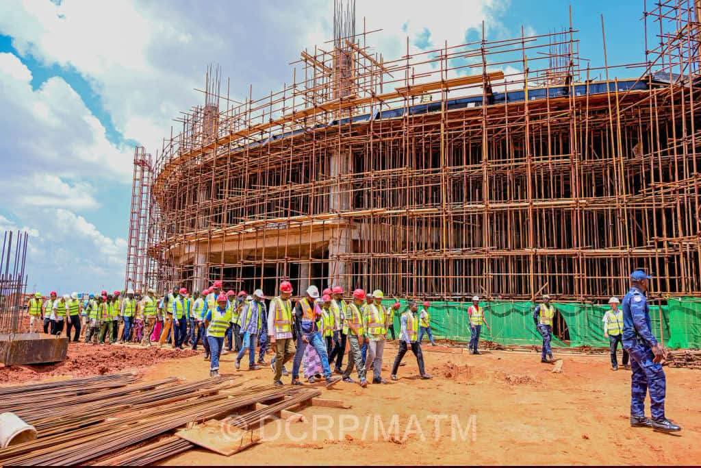 Modernisation de l&rsquo;Aéroport international de Bobo-Dioulasso : Le Ministre d&rsquo;Etat, Emile ZERBO salue l&rsquo;évolution des travaux et exige le respect des délais