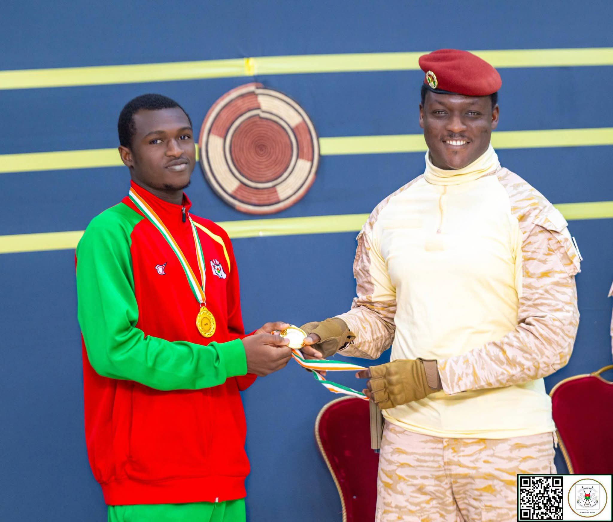 AUDIENCE DU PRÉSIDENT DU FASO : Sacre à l&rsquo;UFOA-B : Le Capitaine Ibrahim TRAORÉ félicite les Étalons U20 et promet une nouvelle dynamique pour le sport national